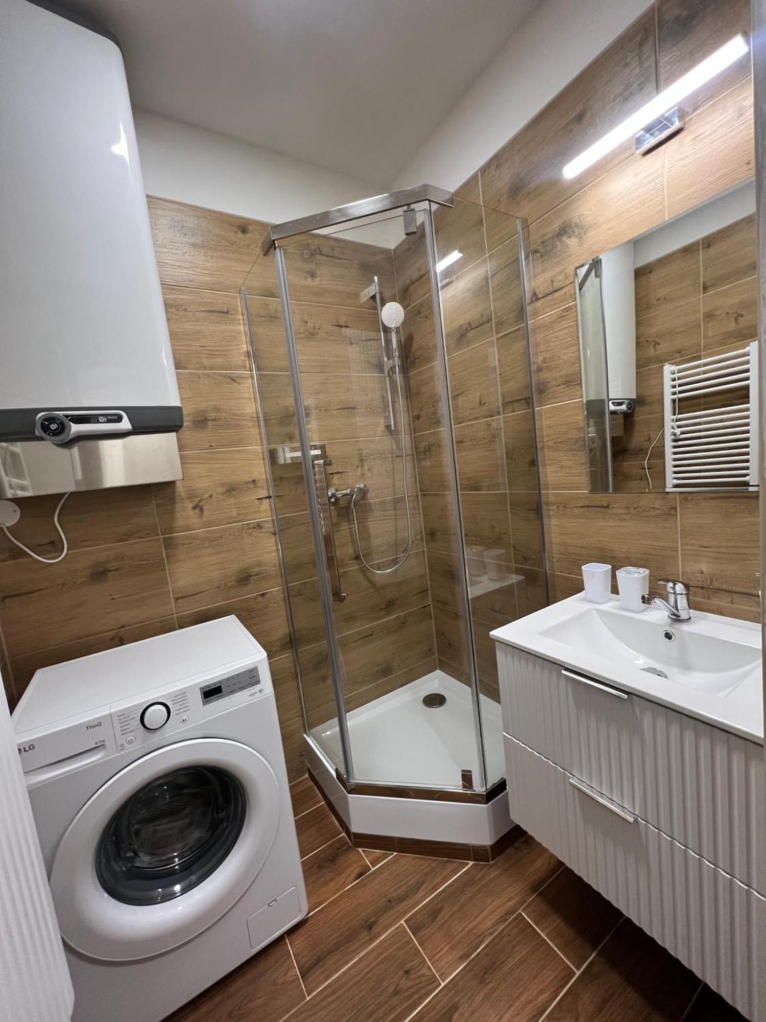 Apartman V Centru Trutnova Luaran gambar