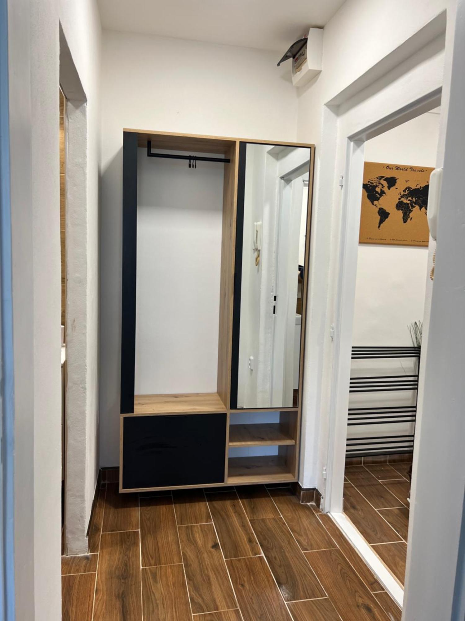 Apartman V Centru Trutnova Luaran gambar